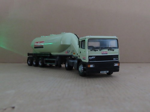 Corgi scale cc11904 erf - -,